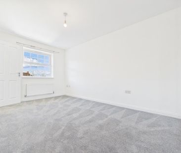 Thatcham Avenue, Kingsway - Photo 4