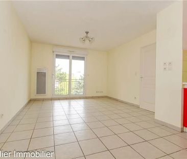 Location Appartement 3 pièces 54m² ST MARCELLIN 38160 - Photo 1