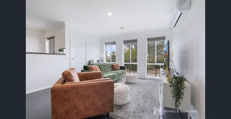 SETTLE IN BEFORE CHRISTMAS - Photo 3