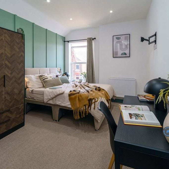 1 bedroom in a house share to rent - Photo 1