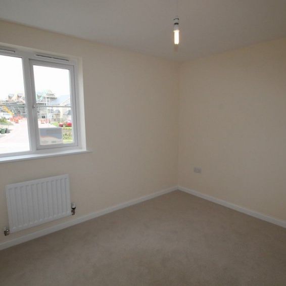 Trelowen Drive, Penryn - Photo 1