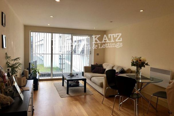 1 bedroom apartment to rent - Photo 1