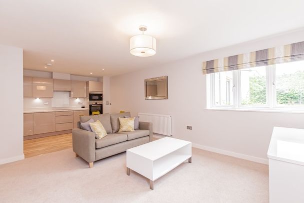 Banbury Road, Kidlington - Photo 1