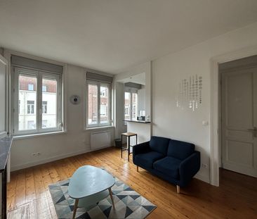 Location Appartement 2 pièces 40m² LILLE 59000 - Photo 1