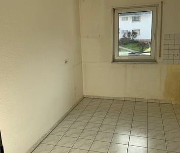 Wohnen in zentrumsnaher Wohnlage! 3-Zimmer-Wohnung mit Balkon in Ne... - Photo 5