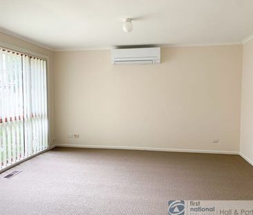 Low-Maintenance Living in Prime Endeavour Hills Location - Photo 4