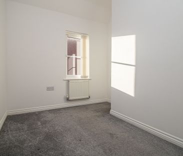 Watkins Square Llanishen, CF14 5FL, Cardiff - Photo 6