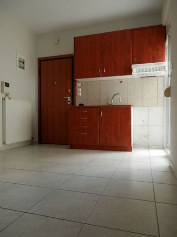 Studio/Γκαρσονιέρα για ενοικίαση 40 Εκκλησιές (40 Εκκλησιές - Ευαγγελίστρια) - Photo 4