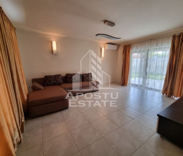 Jumatate de duplex in Braytim cu curte spatioasa - Fotografie 1