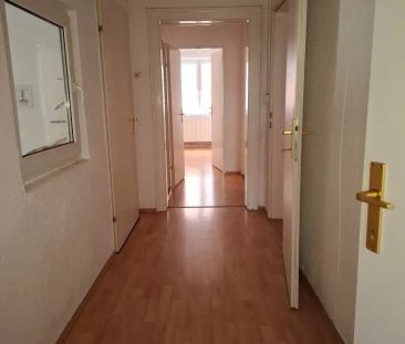 NEU - Geräumige 4-Zimmer-Dachgeschoßwohnung in Mürzzuschlag zu miet... - Foto 2