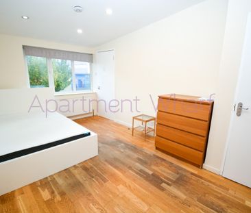 Edwin Street, E16 1QA, London - Photo 4