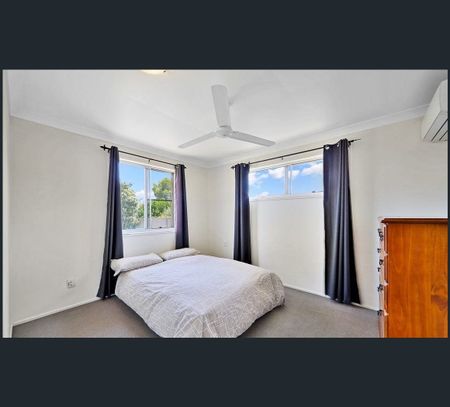 23 Miles Street, Kepnock, Qld 4670 - Photo 3