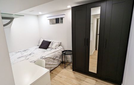 For Lease - 2301 Lawrence Avenue Unit# Lower, Toronto, Ontario - Photo 5