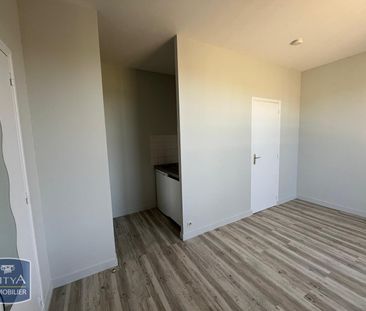 Location Appartement 1 pièce 16m² POITIERS 86000 - Photo 2