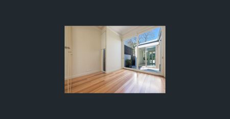 Charming Art Deco Living in the Heart of St Kilda West - Photo 3