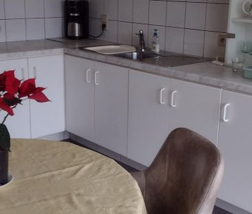 Eengezinswoning te huur in Emblem voor € 1.050 met 2 slaapkamers - Photo 4