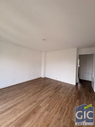 Location Appartement 3 pièces 55m² - Photo 1