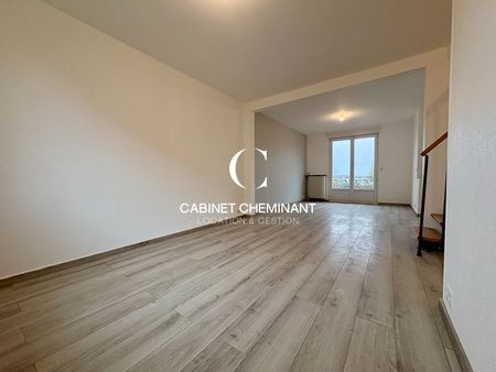 Location Maison 5 pièces 69m² - Photo 2