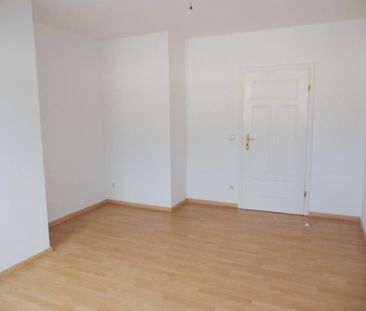 2 Raum-DACHGESCHOSS-Whg in Gohlis , Bad mit Fenster, Wanne, hell un... - Photo 6