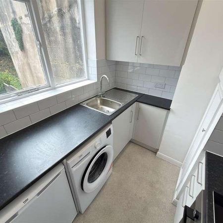 Gladstone Terrace, Brighton, BN2 - Photo 3