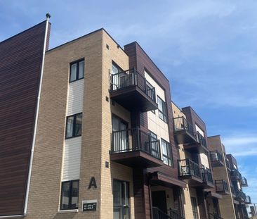 For Lease - 10 PALACE Street Unit# A15, Kitchener, Ontario - Photo 1