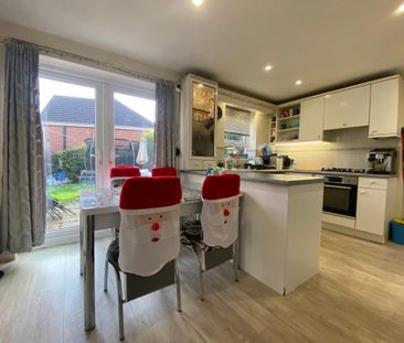 3 bedroom link detached house to rent - Photo 6