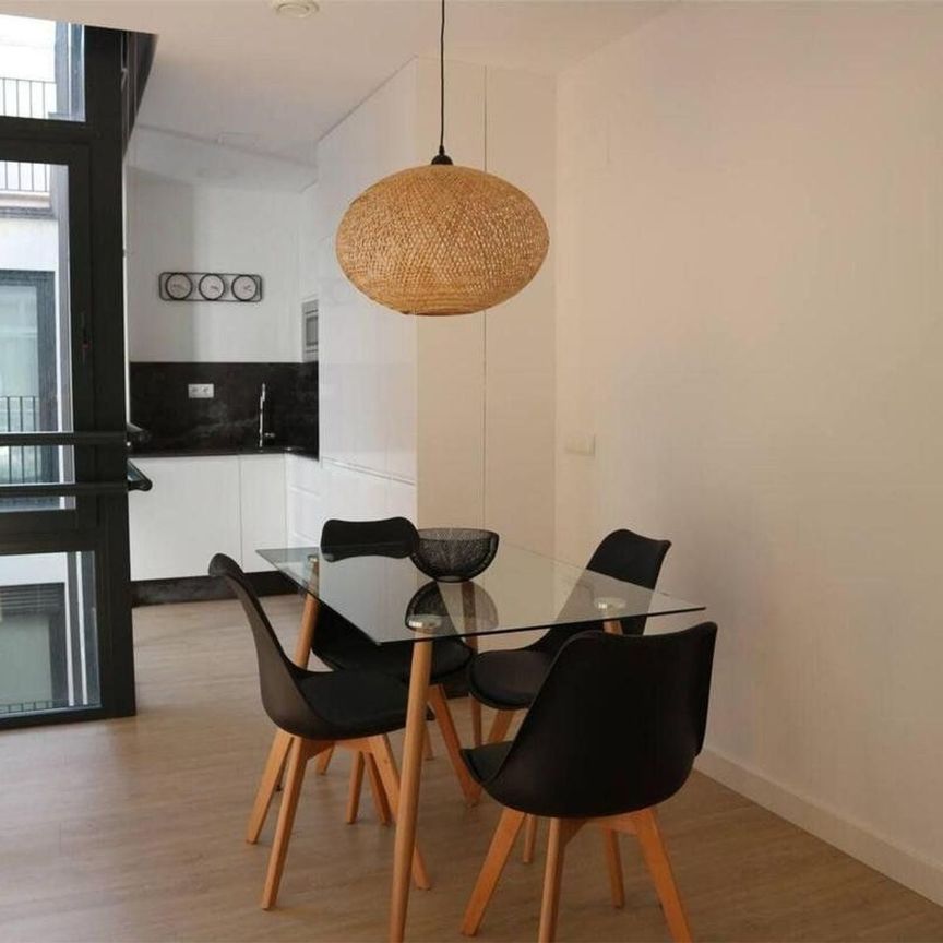 Alquiler de estudio en Calle Parras - Photo 1