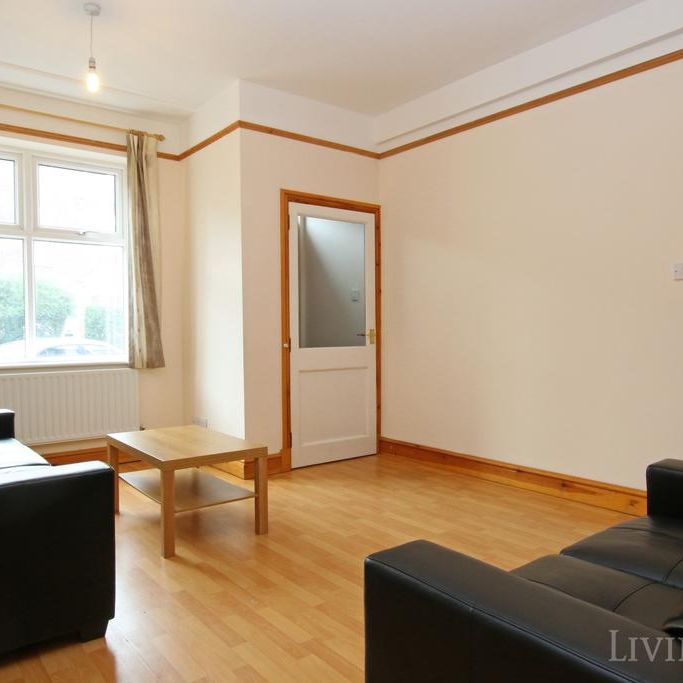 5 bedroom terraced house to rent - Photo 1