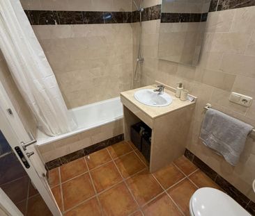 Middle Floor Apartment · Estepona - Photo 4