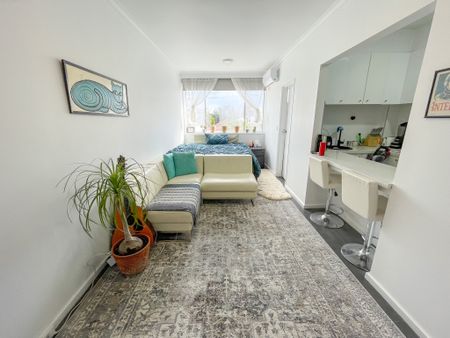 8/24A Jervois Street, St Kilda East, Melbourne - Photo 5