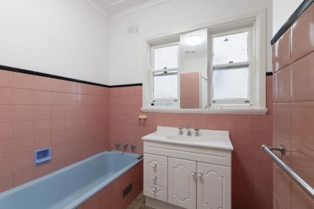 Updated Family Home - Photo 4