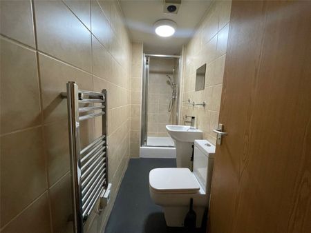 Highfields Road, Town Centre, Huddersfield, HD1 - Photo 5