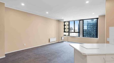 Central Auckland Living - Spacious Two-Bedroom Apartment - Photo 3