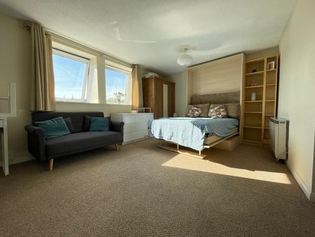Durham Road, London, SW20 - Photo 3