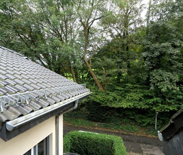 Charmantes Wohnambiente am Lousberg: 95 m² große Dachgeschosswohnun... - Photo 3