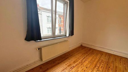🏡 Te huur - Charmante woning met 2 slaapkamers en exterieur - Foto 2