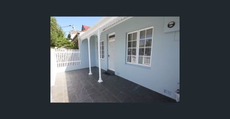 "Charming Single Level Semi Detached Terrace" - Photo 2