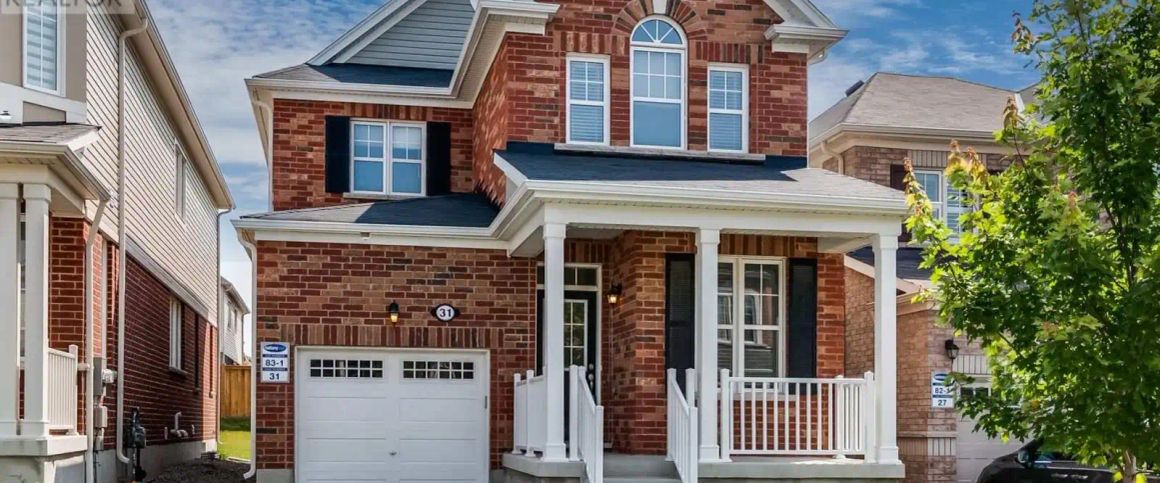 31 PICKETT PLACE — 3 Bedroom - Photo 1