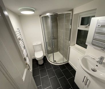 1 Bed Student Accommodation - Photo 5