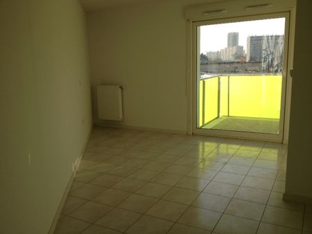 Location Appartement 1 pièce 28m² - Photo 5