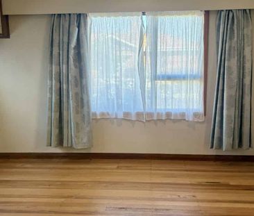 Saint Kilda, 3 bedrooms - Photo 1