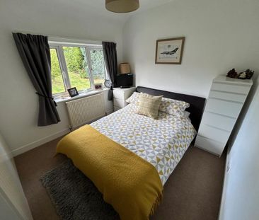 2 bedroom end of terrace house to rent - Photo 6