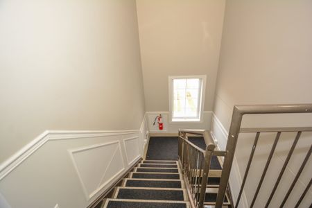 2065 Rue Notre Dame, Montréal (Lachine), QC H8S - Photo 4