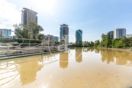 Apartment for Rent in Diagonal Mar, Barcelona - Photo 2