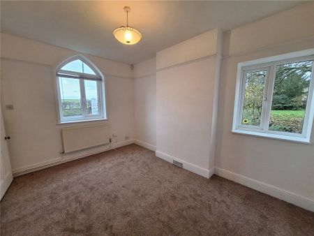 3 bedroom detached house to rent - Photo 4