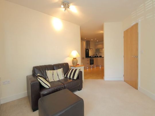 1 Bedroom Flat / Apartment - Christchurch Road, Winchester - Photo 1