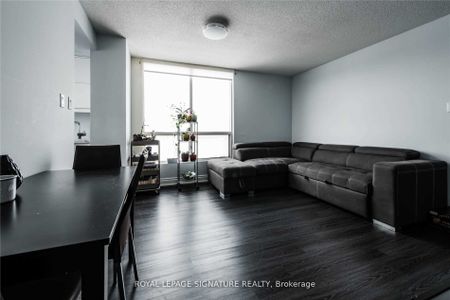 For Lease - 101 Subway Crescent Unit# 2004, Toronto, Ontario - Photo 4