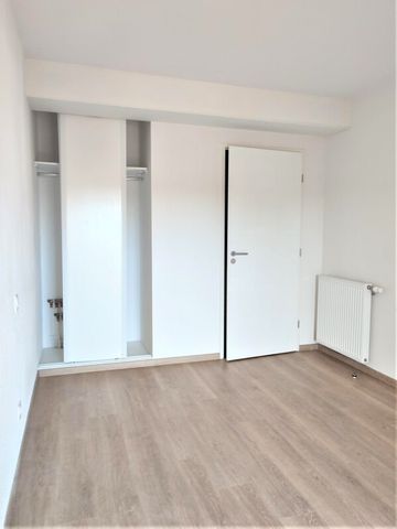 Location Appartement 2 pièces 44m² VILLENEUVE TOLOSANE 31270 - Photo 2