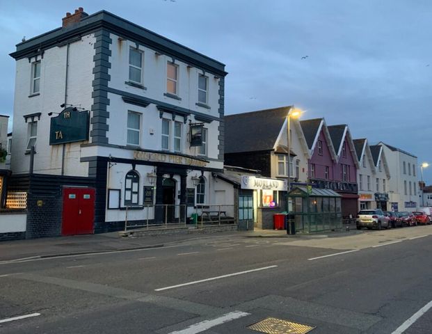 Pier Street - Photo 1