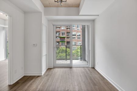 For Lease - 1808 St Clair Avenue Unit# 408, Toronto, Ontario - Photo 4
